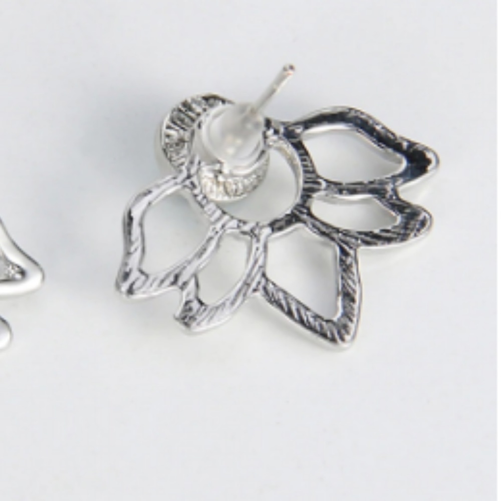 Blue Lotus Flower Stud Earrings - Picture 4 of 5
